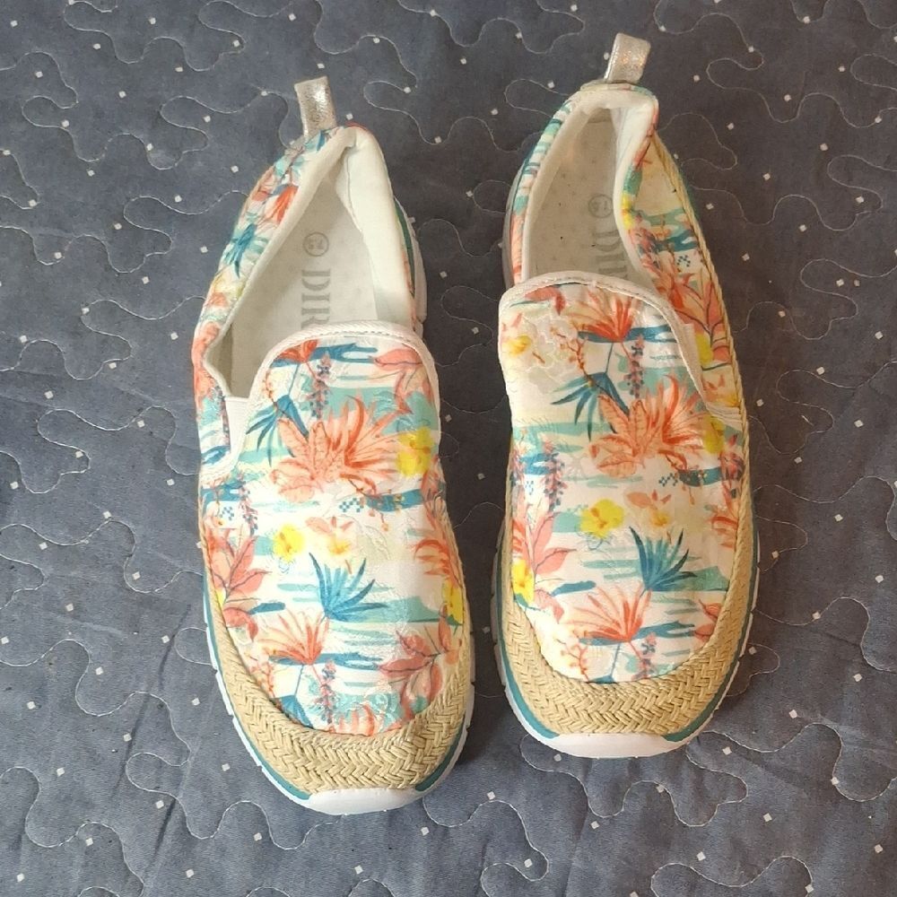 Dirk Floral Slip-On Shoes size 7.5